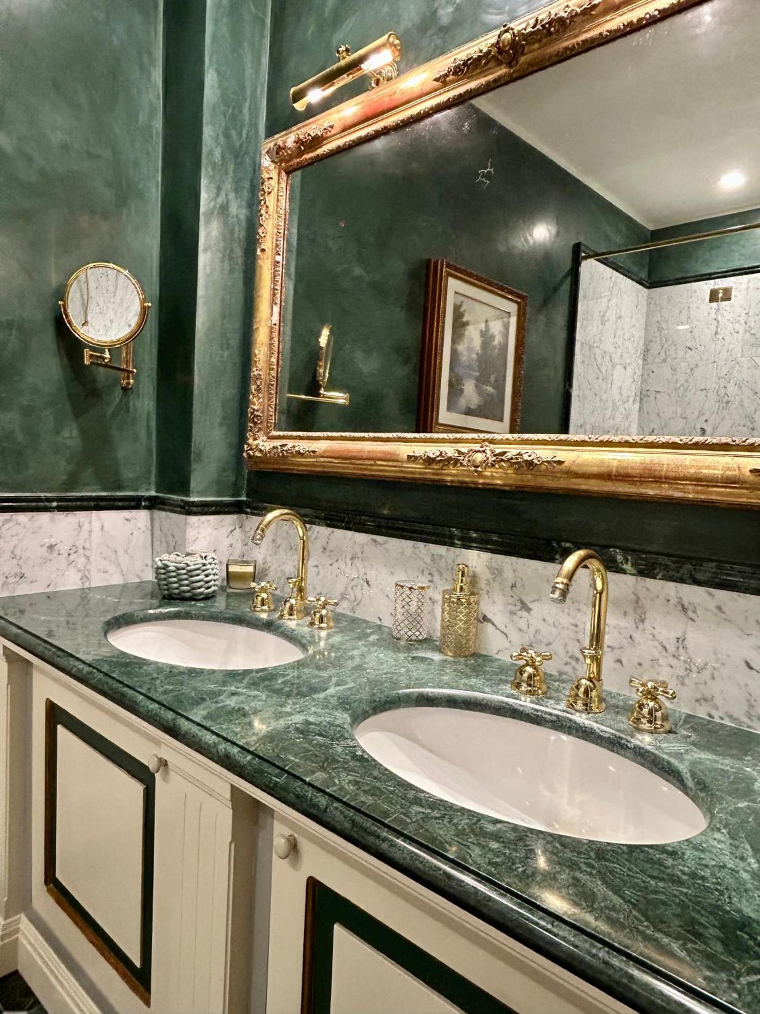Domus Tua Bed & Breakfast Modena Exterior foto